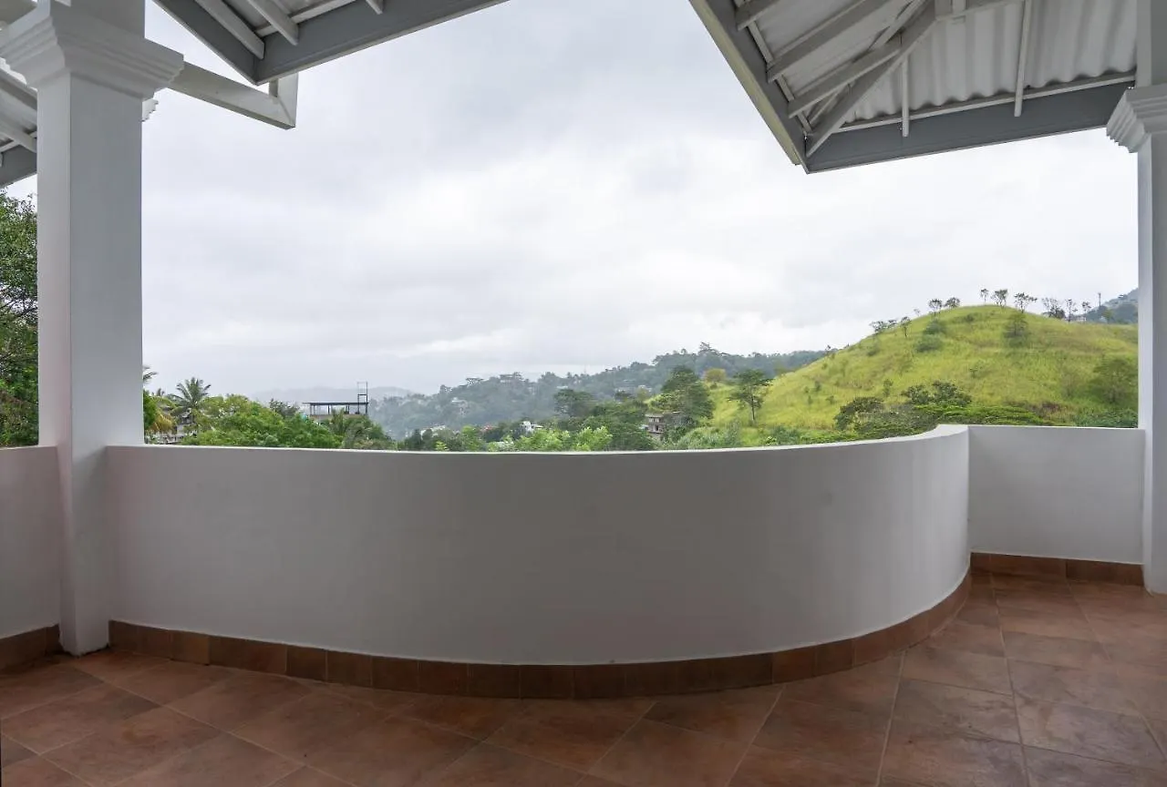 Bed & Breakfast Shiro In Kandy Sri Lanka